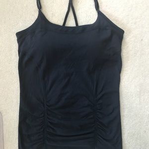 Xersion tank top with built in bra Sz L